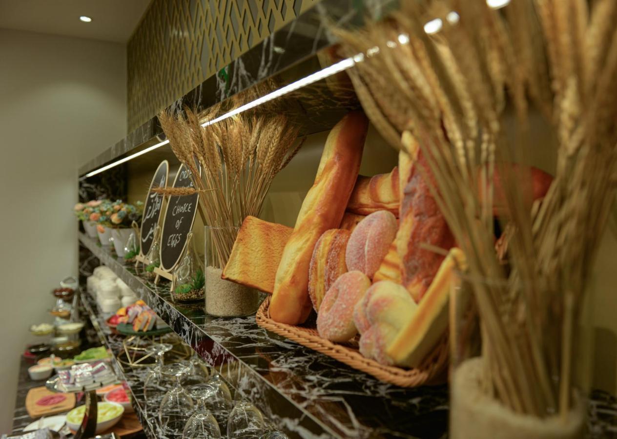 Muscat Express Hotel 외부 사진